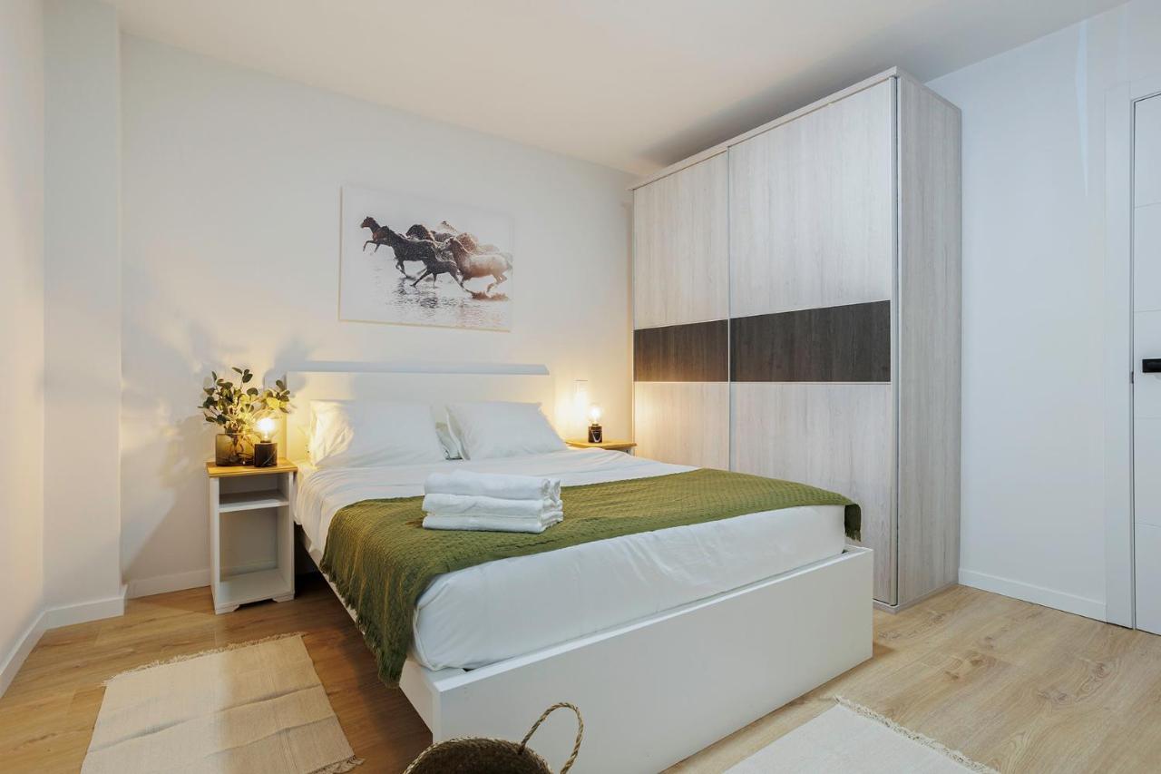 Genesis Apartment In Мадрид Екстер'єр фото